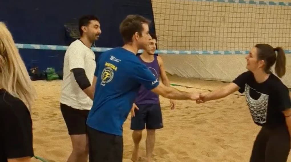 I saluti all'arrivo, serata beach volley play2match